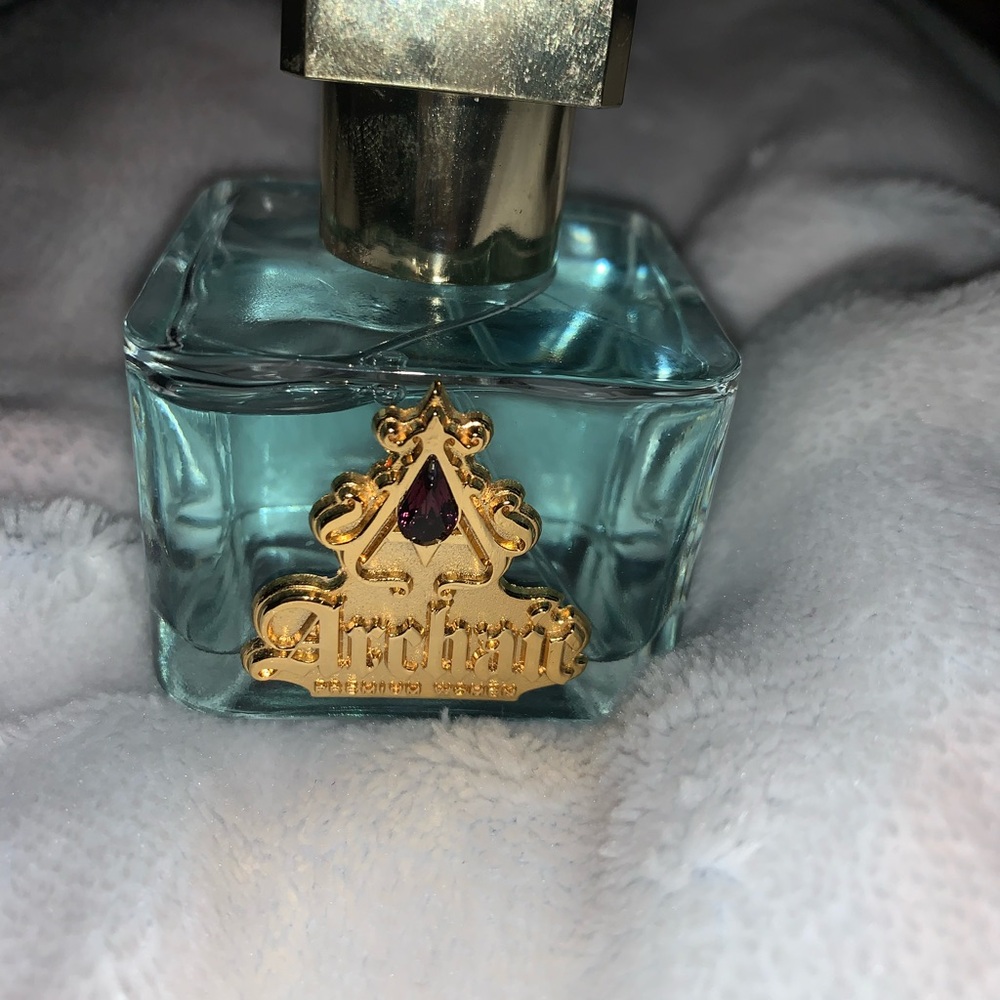 Perfume for Women Archaic by the Buckle